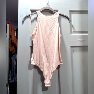 SKIMS BODYSUIT SMALL